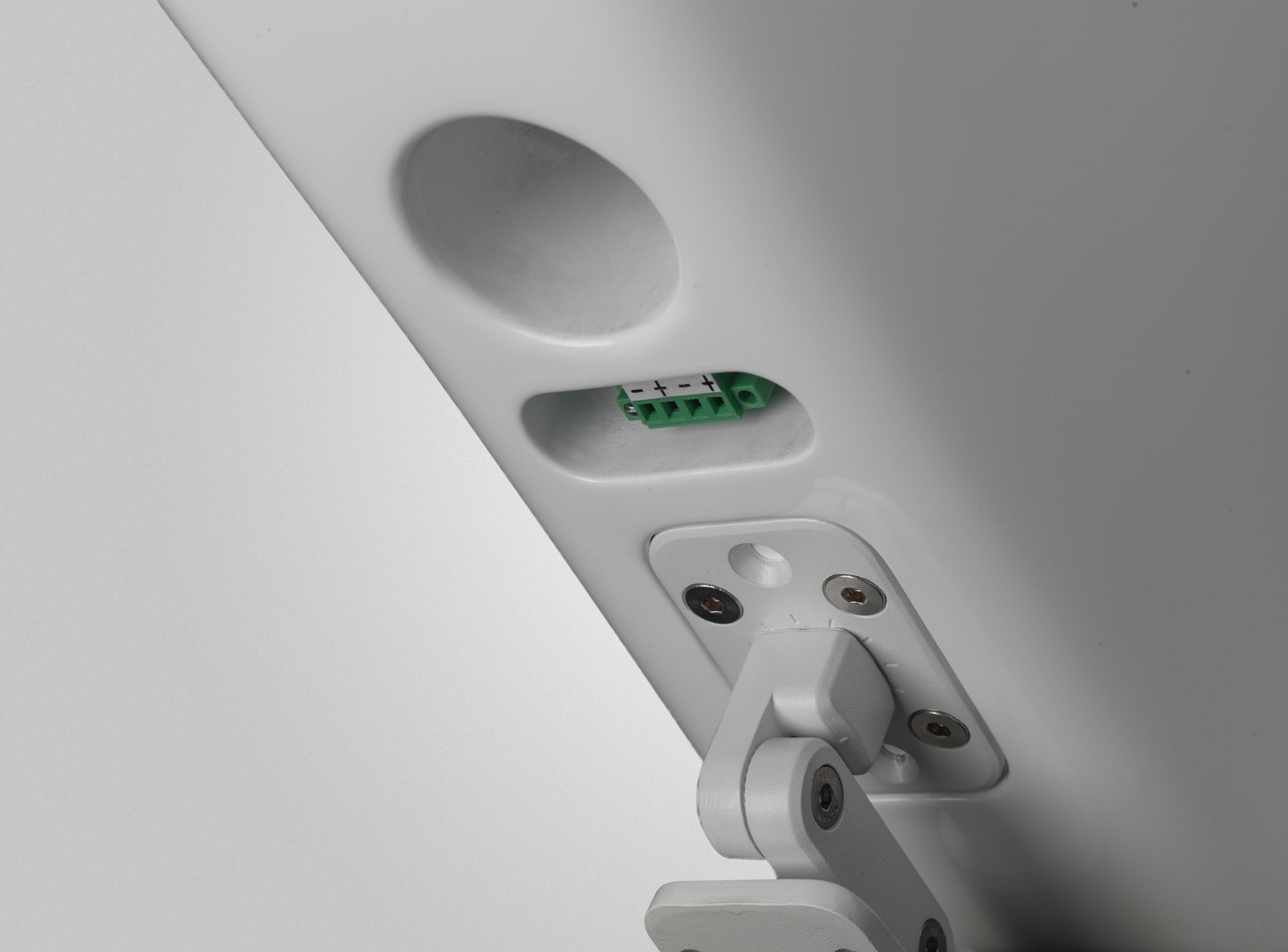 AIR 8 – Kineled